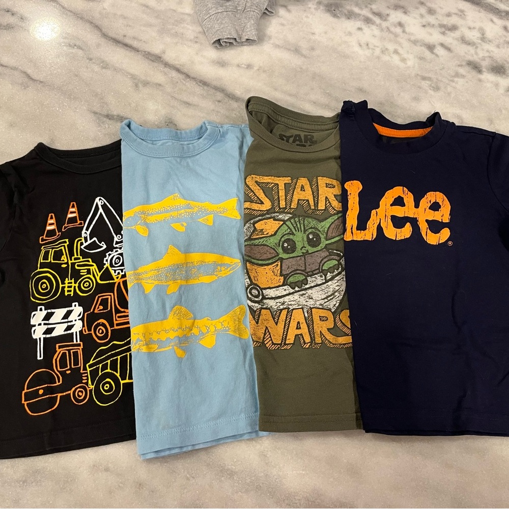 Kids 2T Graphic T-Shirts Set